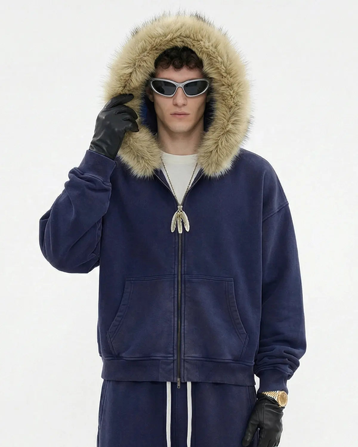 Inflation streetwear faux fur collar distressed zip-up hoodie with hood and front pockets, stylish and cozy for casual wear.