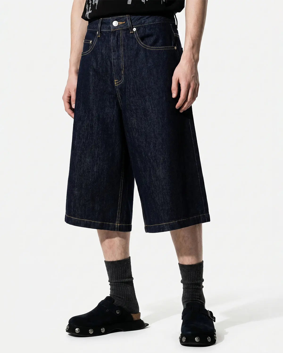 Inflation Streetwear Carpenter Raw Baggy Jorts in denim, loose fit with distressed details, casual streetwear pants for men.