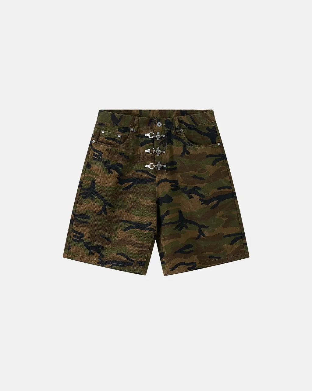Inflation Streetwear metal clasp camo shorts, stylish men's camouflage pants with metal fastening details, casual streetwear style