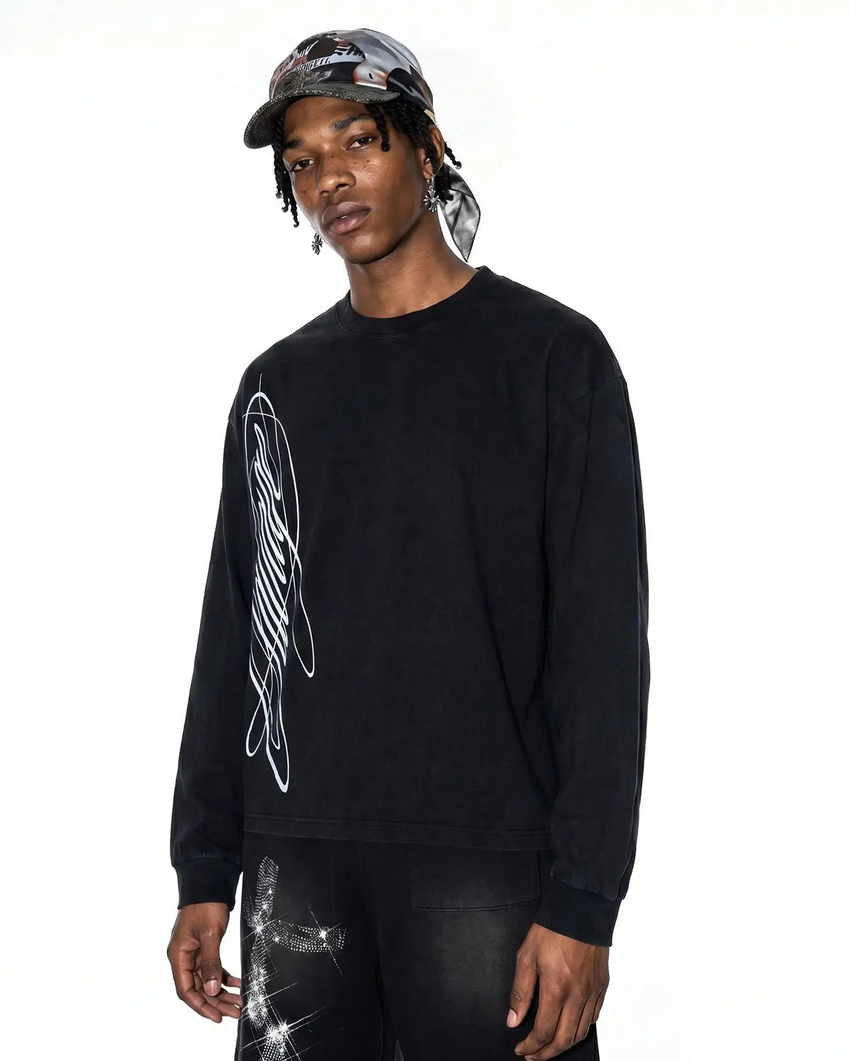 Inflation Streetwear boxy script graphic washed T-shirt in light fabric with bold lettering, casual streetwear style.