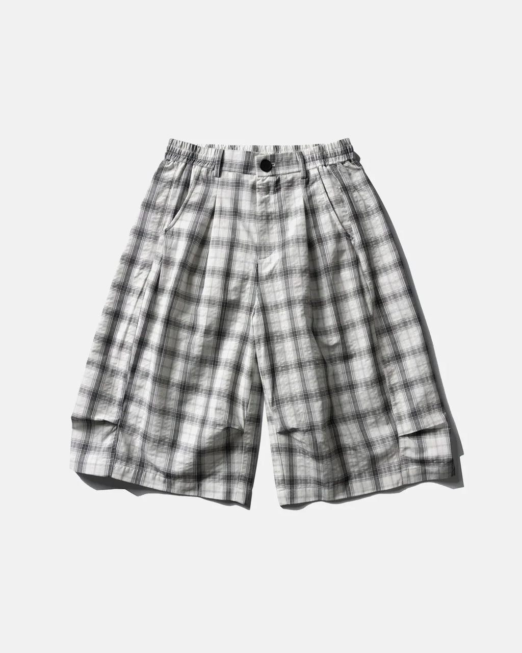 Inflation streetwear plaid longline casual shorts with a relaxed fit, featuring a stylish plaid pattern and comfortable design.