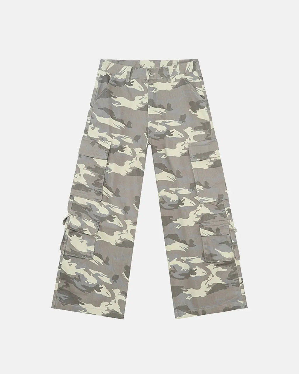 Vintage camo cargo pants by INFLATION, featuring a streetwear style with multiple pockets and a relaxed fit.