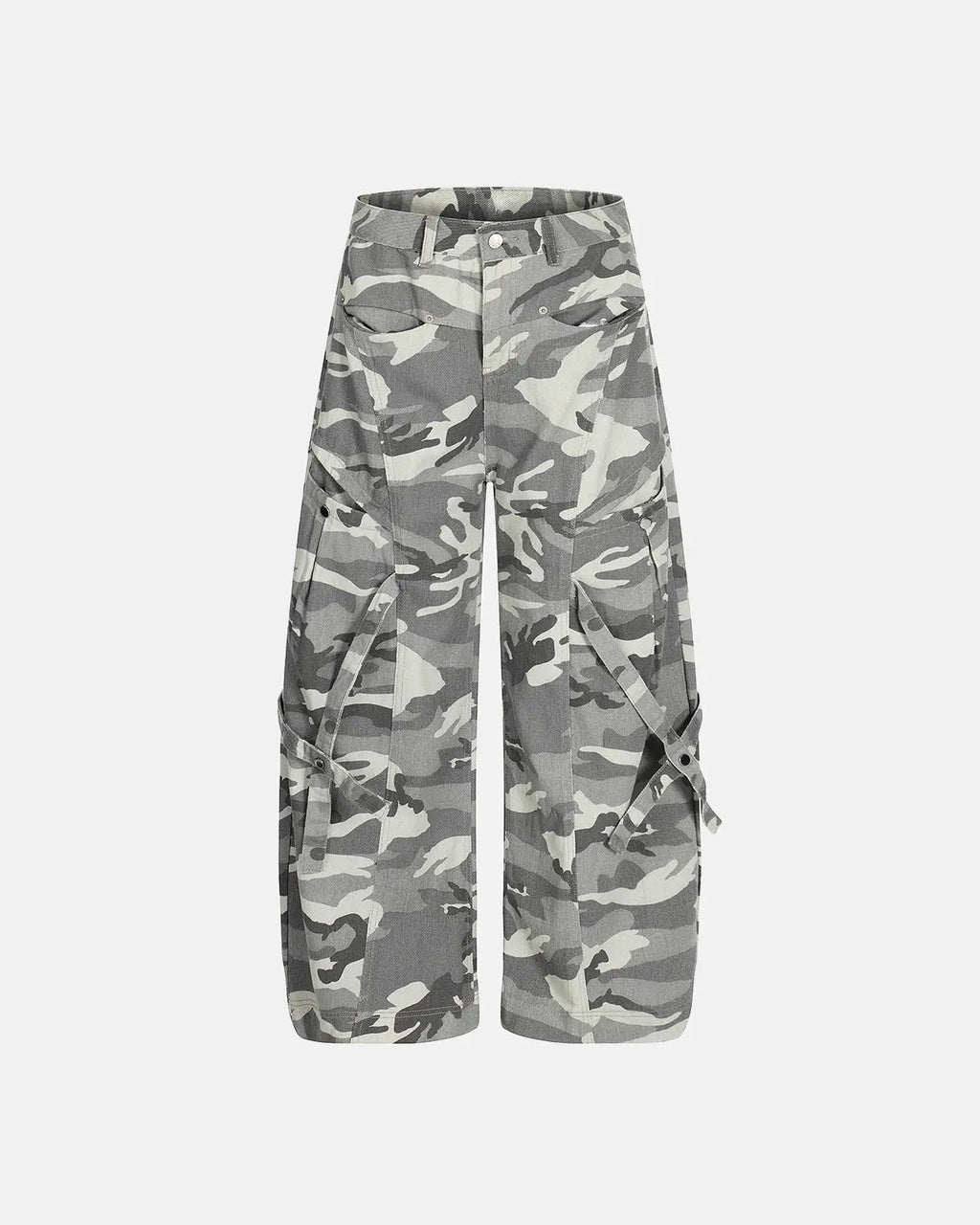 Inflation Multi-Pockets Barrel Camouflage Cargo Pants featuring multiple utility pockets and a relaxed streetwear fit.