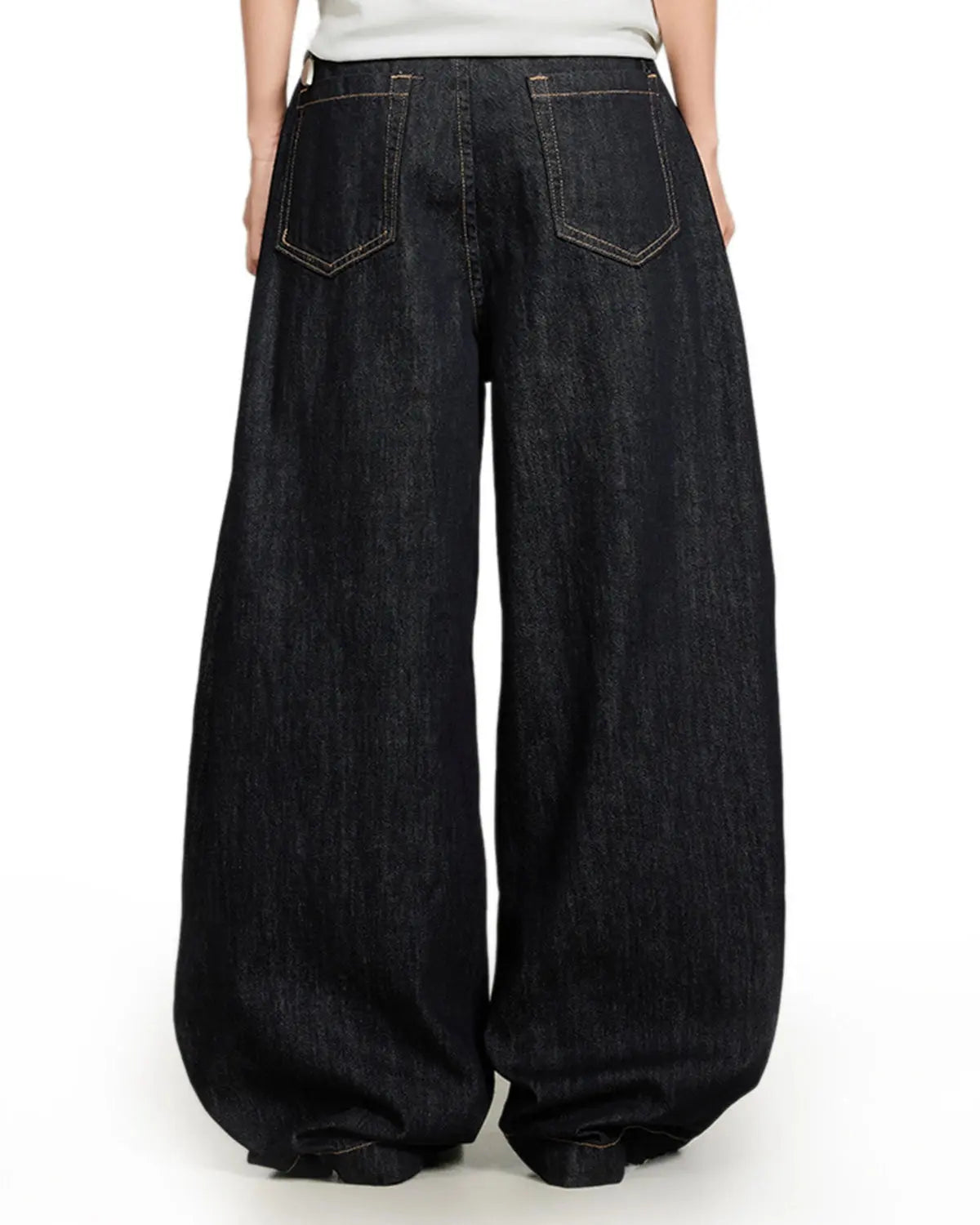 Black buttons-up barrel baggy jeans by INFLATION Streetwear featuring relaxed fit and stylish design.