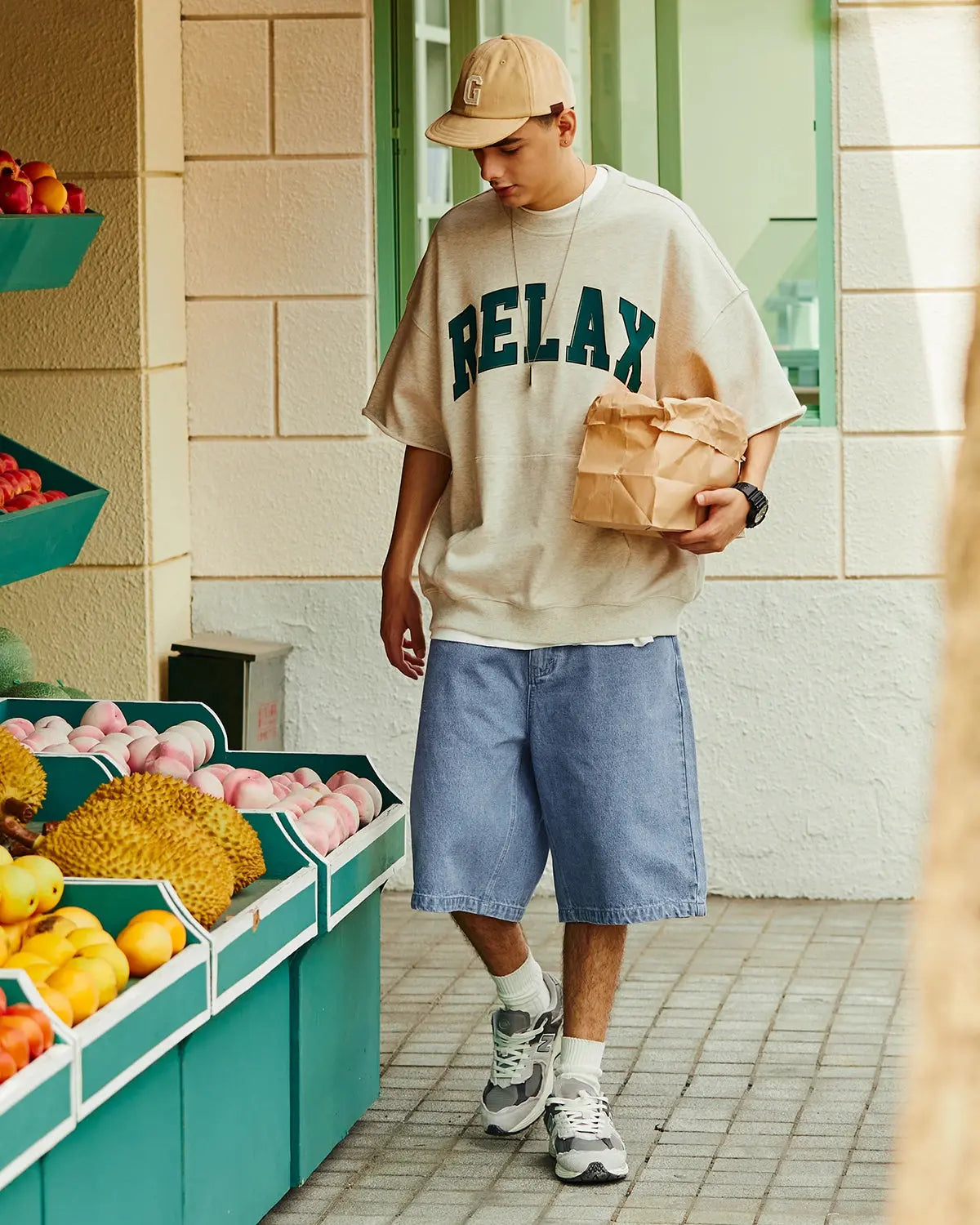 Vintage washed INFLATION straight jorts, denim pants with a casual, distressed look and classic five-pocket design.