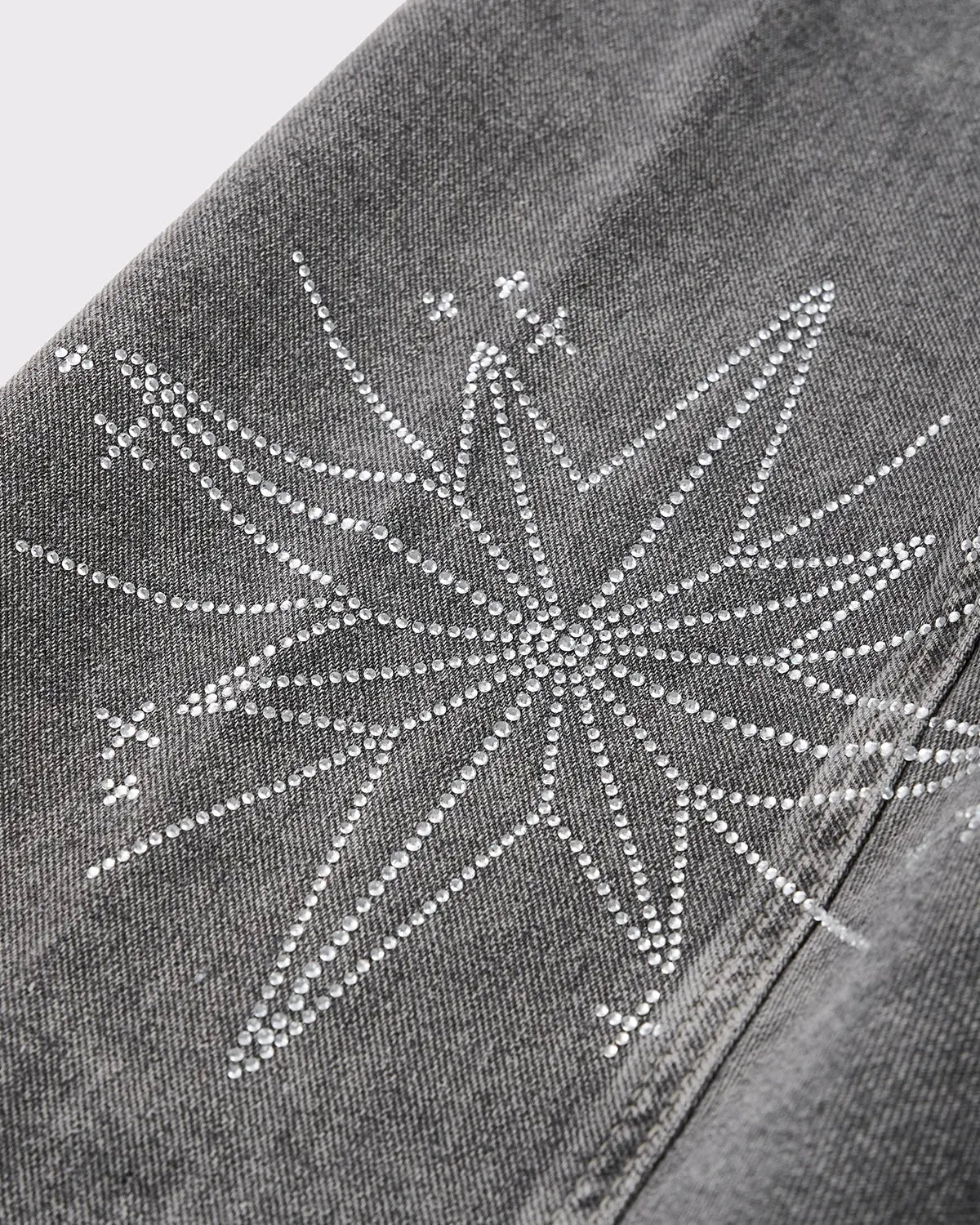 Inflation Star Graphic Rhinestone Barrel Baggy Jeans, casual pants with star design and rhinestone embellishments, relaxed fit.
