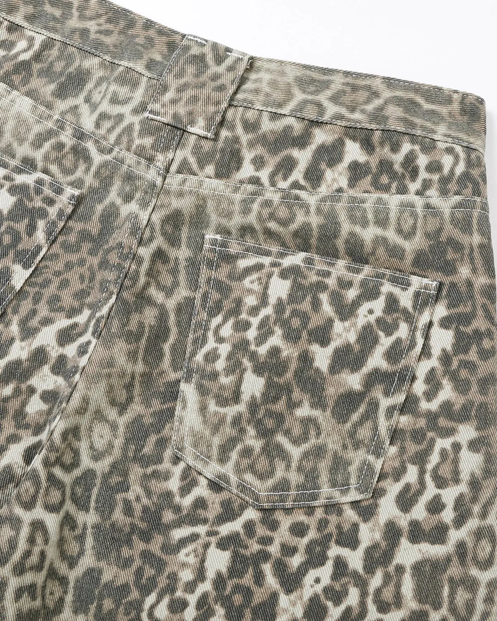 Inflation streetwear leopard print baggy shorts, casual pants with bold animal pattern, relaxed fit and stylish design.