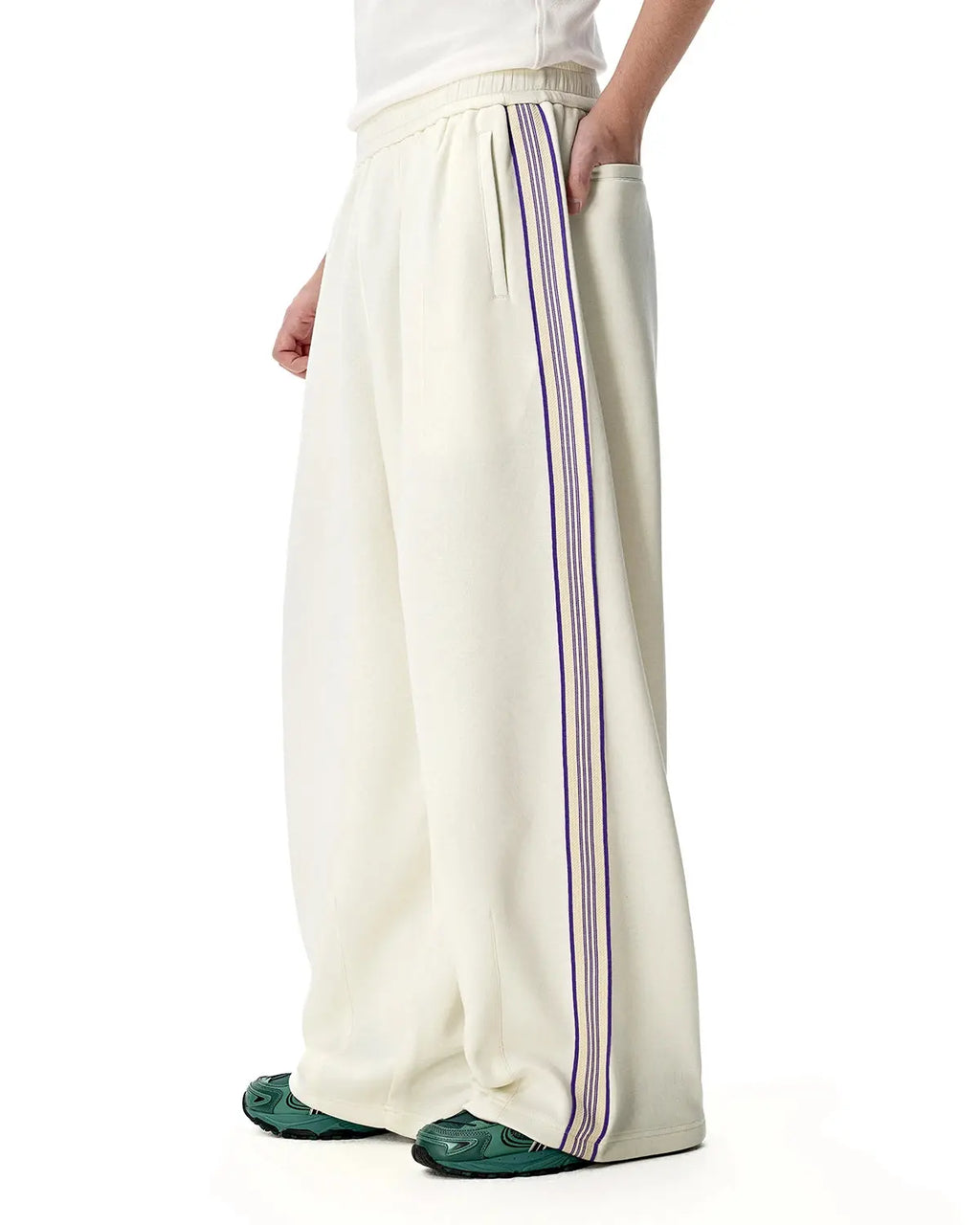 Inflation Streetwear athleisure wide-leg baggy pants in soft fabric, relaxed fit, and stylish design, perfect for casual wear.