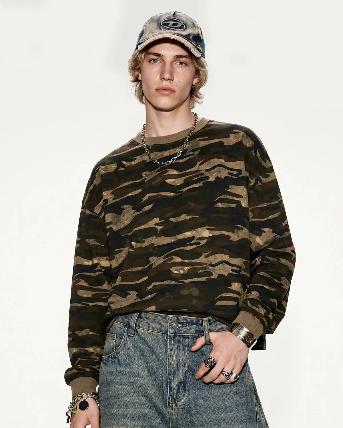 Inflation Streetwear boxy camo T-shirt in khaki, featuring a relaxed fit and military-inspired camouflage pattern.