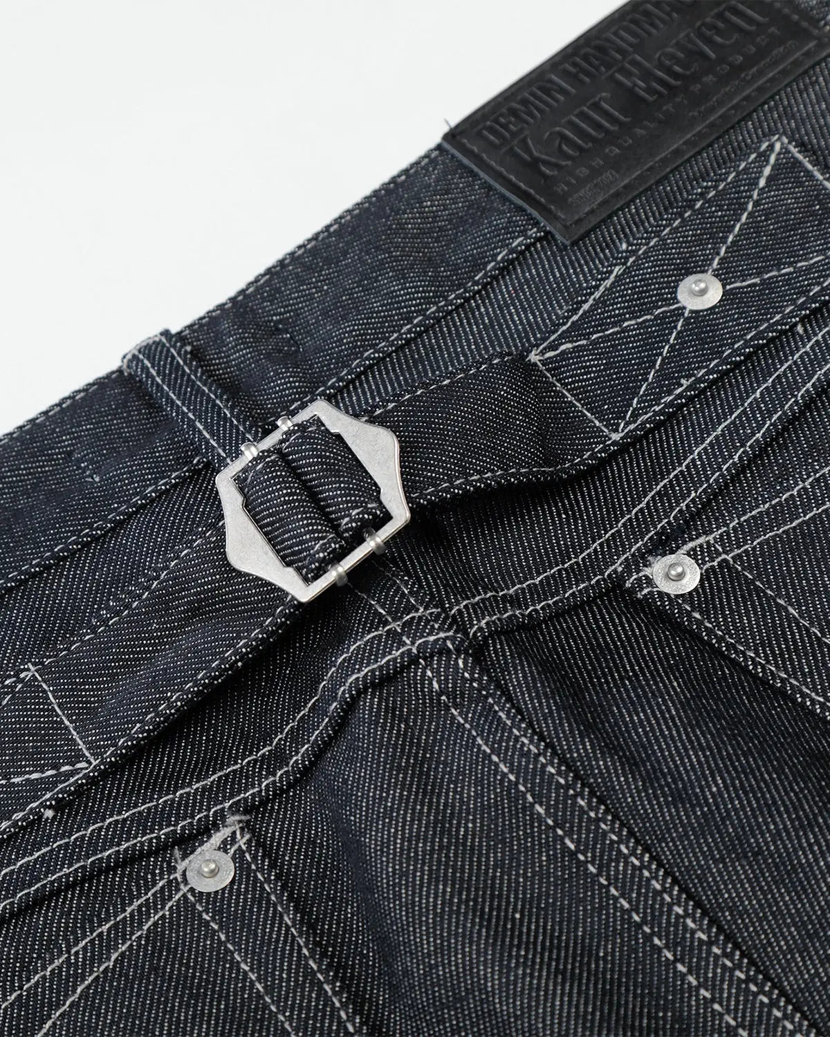 INFLATION Contrast Stitching Raw Baggy Jeans with oversized fit, featuring distressed details and casual streetwear style.