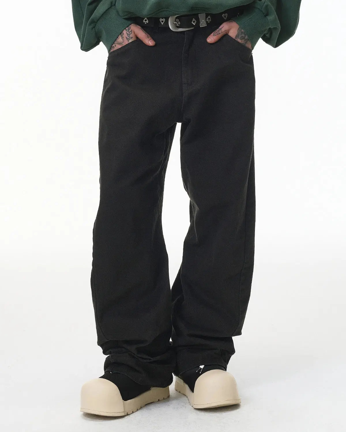Inflation Stitching Flare Baggy Jeans featuring stitched details and a relaxed fit, perfect for streetwear style.