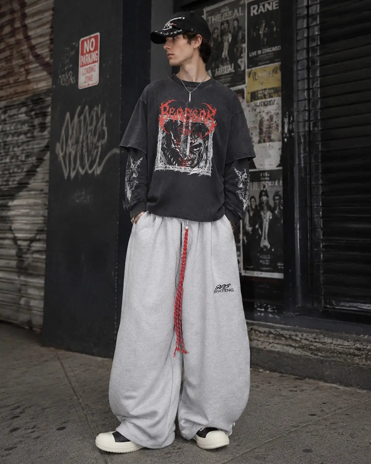 Baggy wide-leg sweatpants with waistband from INFLATION Streetwear, showing relaxed fit and comfortable casual style