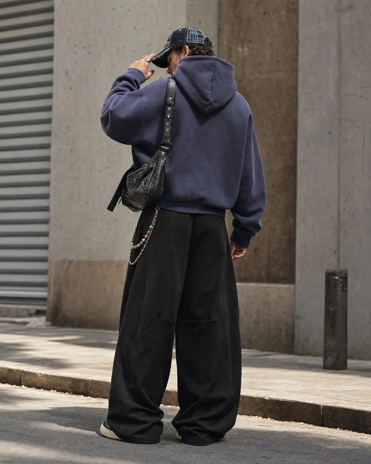 Blank comfy boxy fit hoodie by INFLATION, casual streetwear hoodie with a relaxed fit and soft fabric, shown in a neutral color.