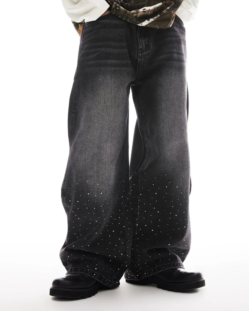Rhinestone wavy baggy jeans from INFLATION featuring a streetwear style with rhinestone embellishments and relaxed fit.
