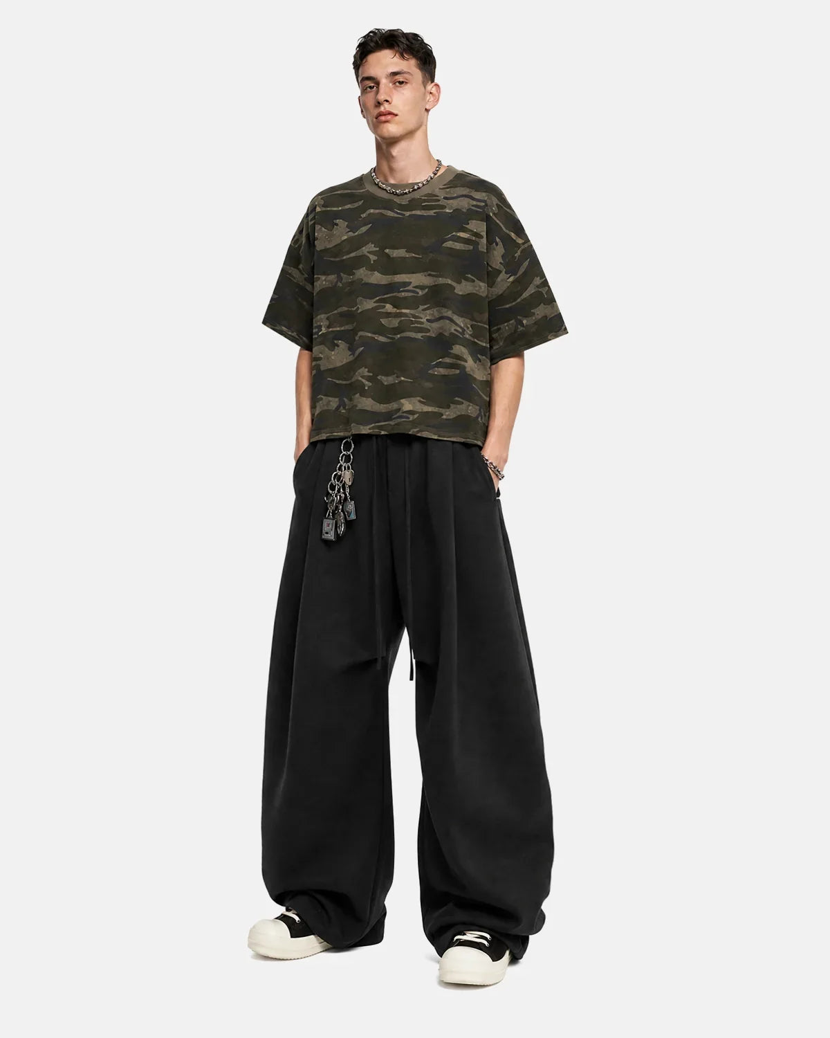 Light beige cotton linen wide-leg pants by INFLATION, featuring a relaxed fit and flowing silhouette for casual streetwear style.