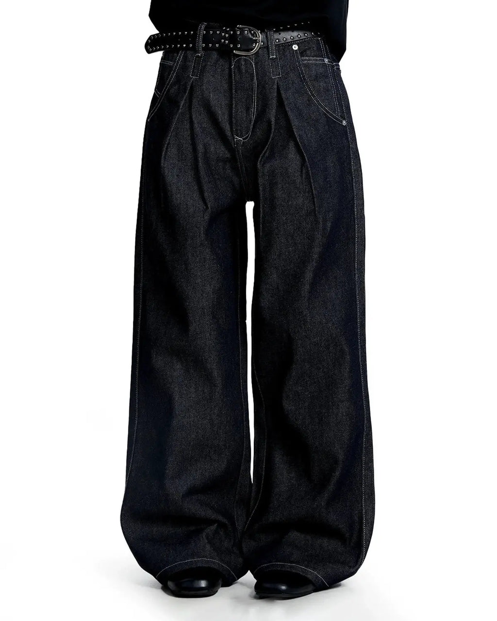 Contrast stitching raw baggy jeans by INFLATION Streetwear featuring loose fit and distressed denim with visible stitching details.