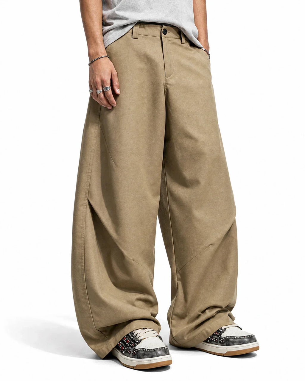 Inflation brand pleated barrel tailored pants with a high waist and relaxed fit, featuring pleated details and stylish tailoring.