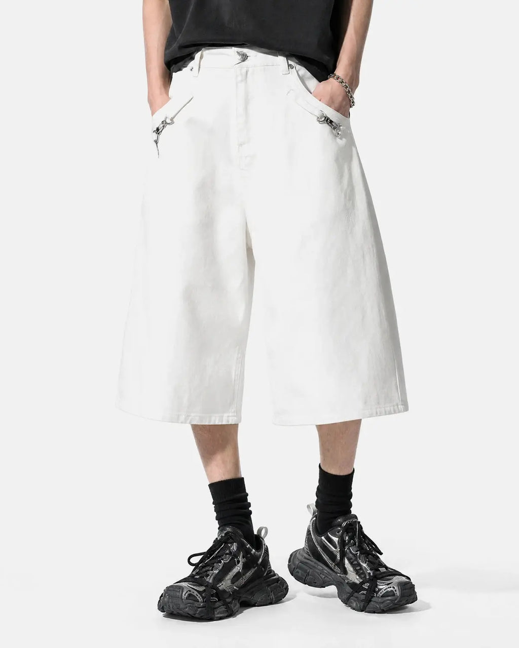 Inflation Back Buckle Longline Casual Shorts, men's pants featuring a back buckle detail and relaxed fit, stylish streetwear design