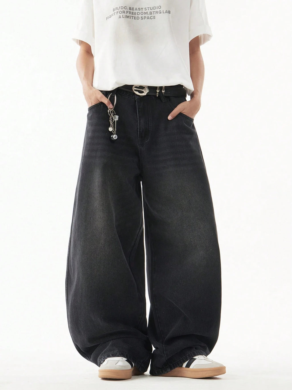 Inflation wide leg distressed vintage denim jeans with loose fit and frayed details, showcasing a trendy retro style.