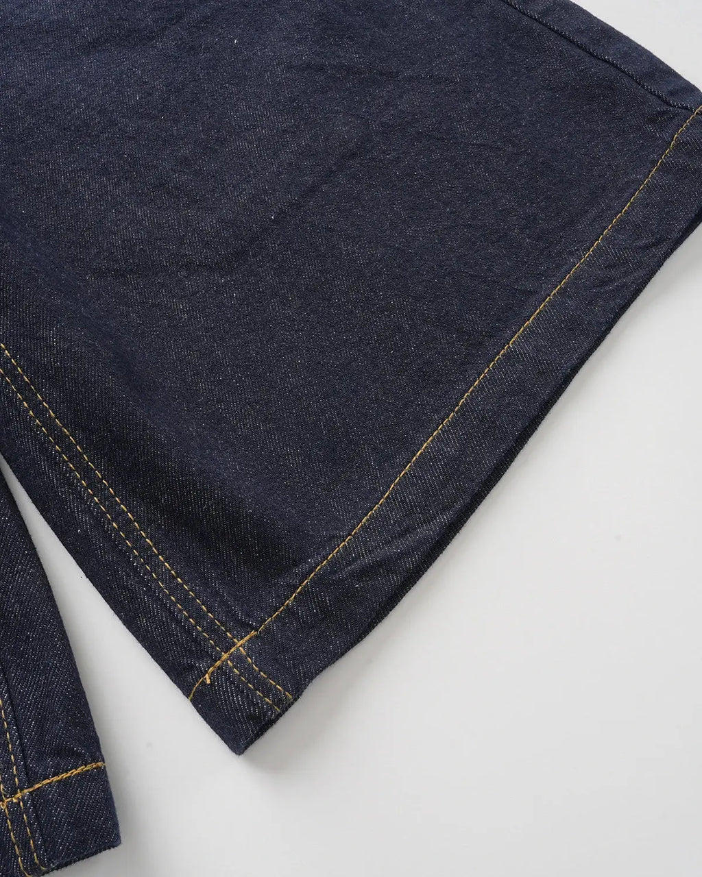 Inflation Streetwear Carpenter Raw Baggy Jorts, casual pants with distressed denim look, relaxed fit, natural movement and style.